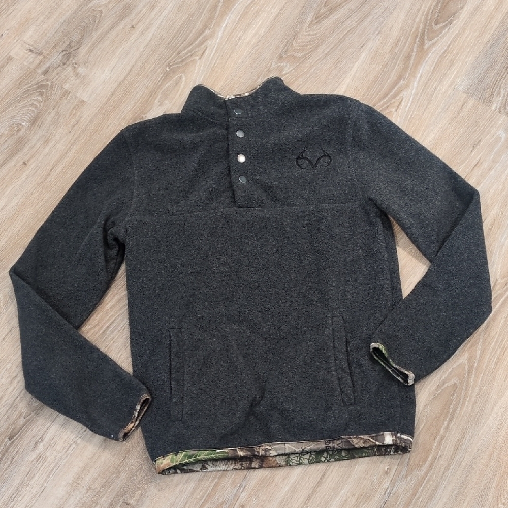 🍃🍂Realtree Gray w/ Camouflage Trim Fleece Pullover Men's Small🍃🍂